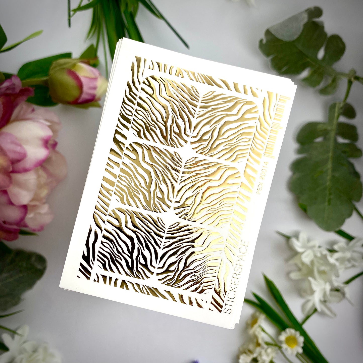 Слайдери для нігтів із золотої фольги - 0014