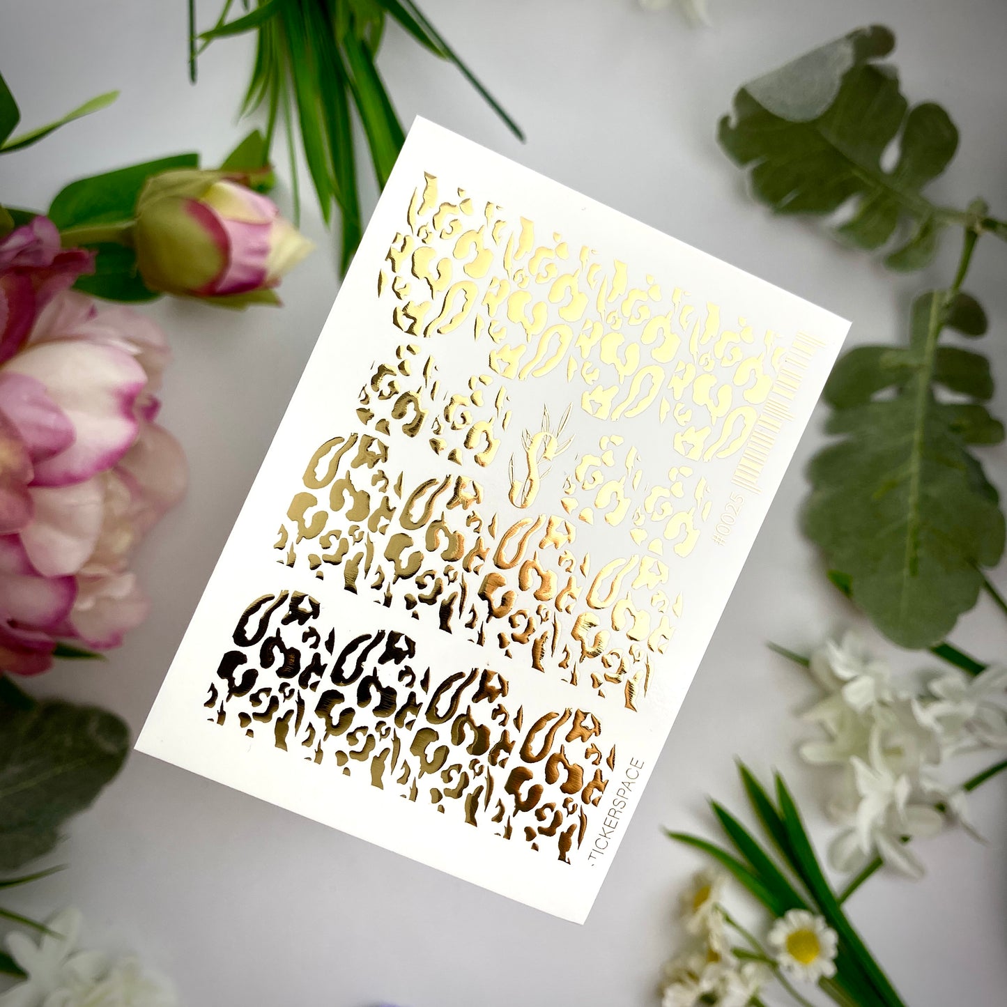 Слайдери для нігтів із золотої фольги - 0025