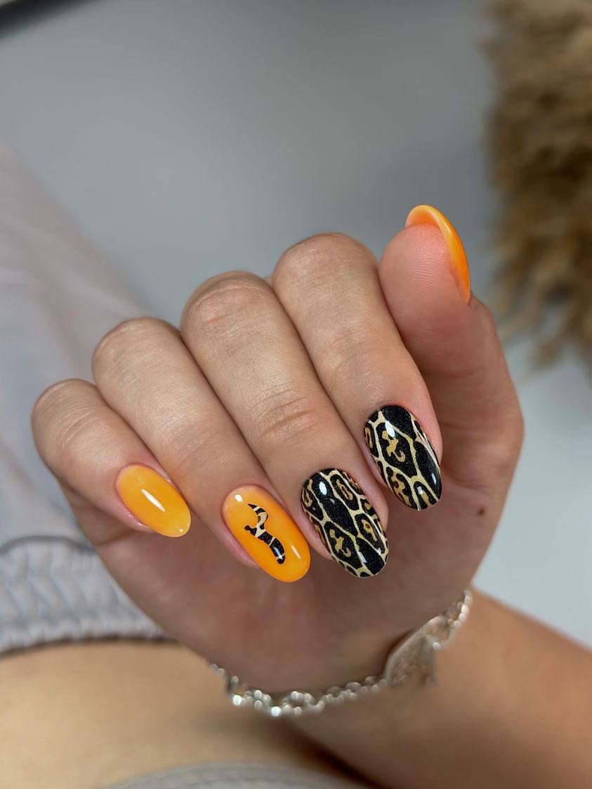 Плівки на нігті "Safari"