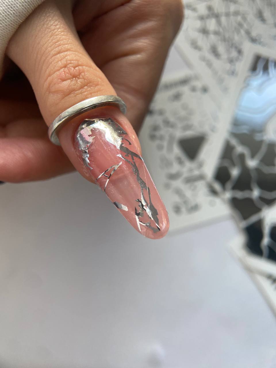 Silver Foil Nail sliders - 0047