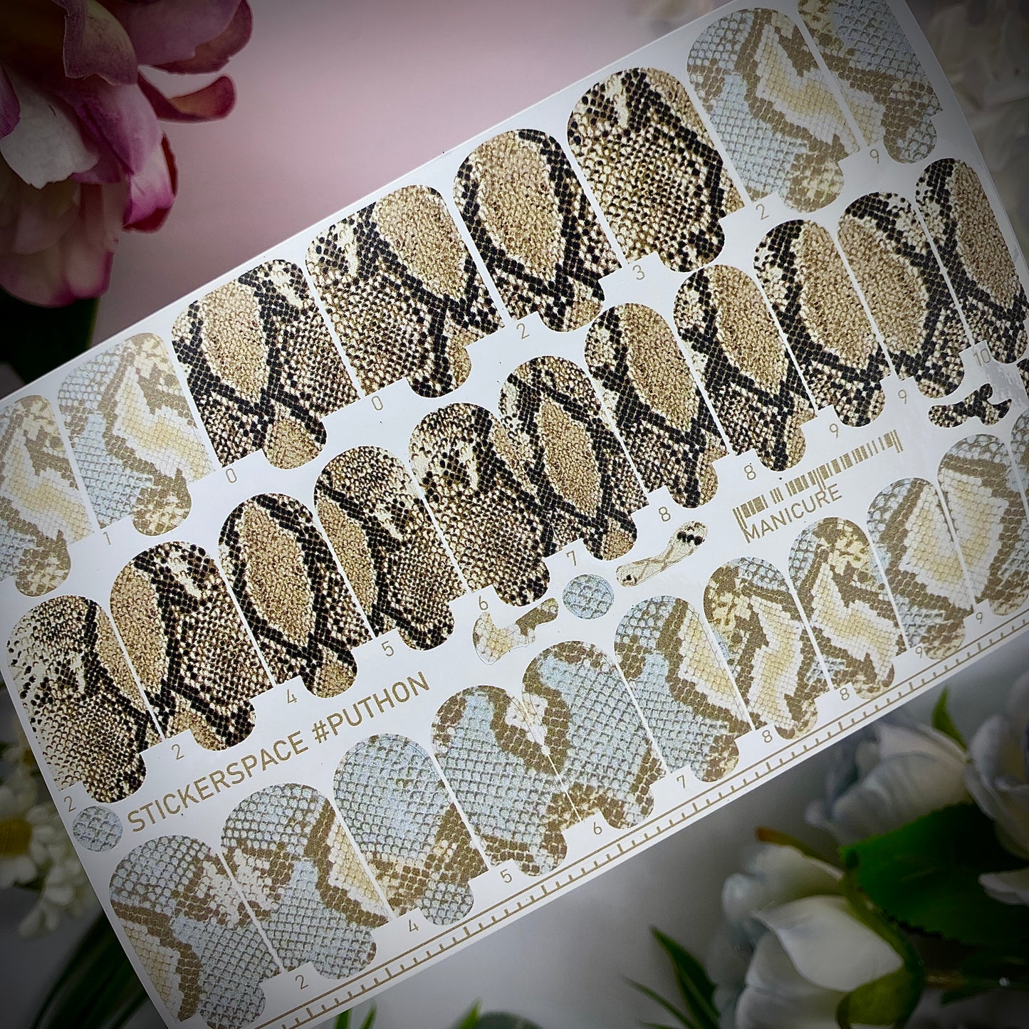 Плівки на нігті "Python"