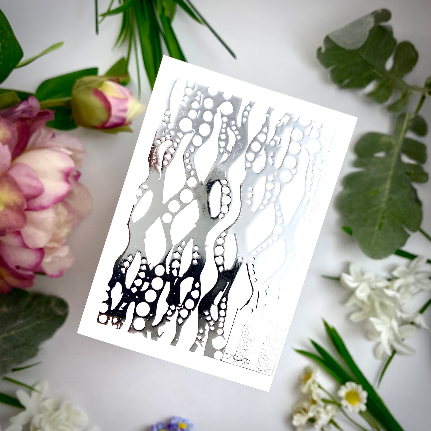 Silver Foil Nail sliders - 0043