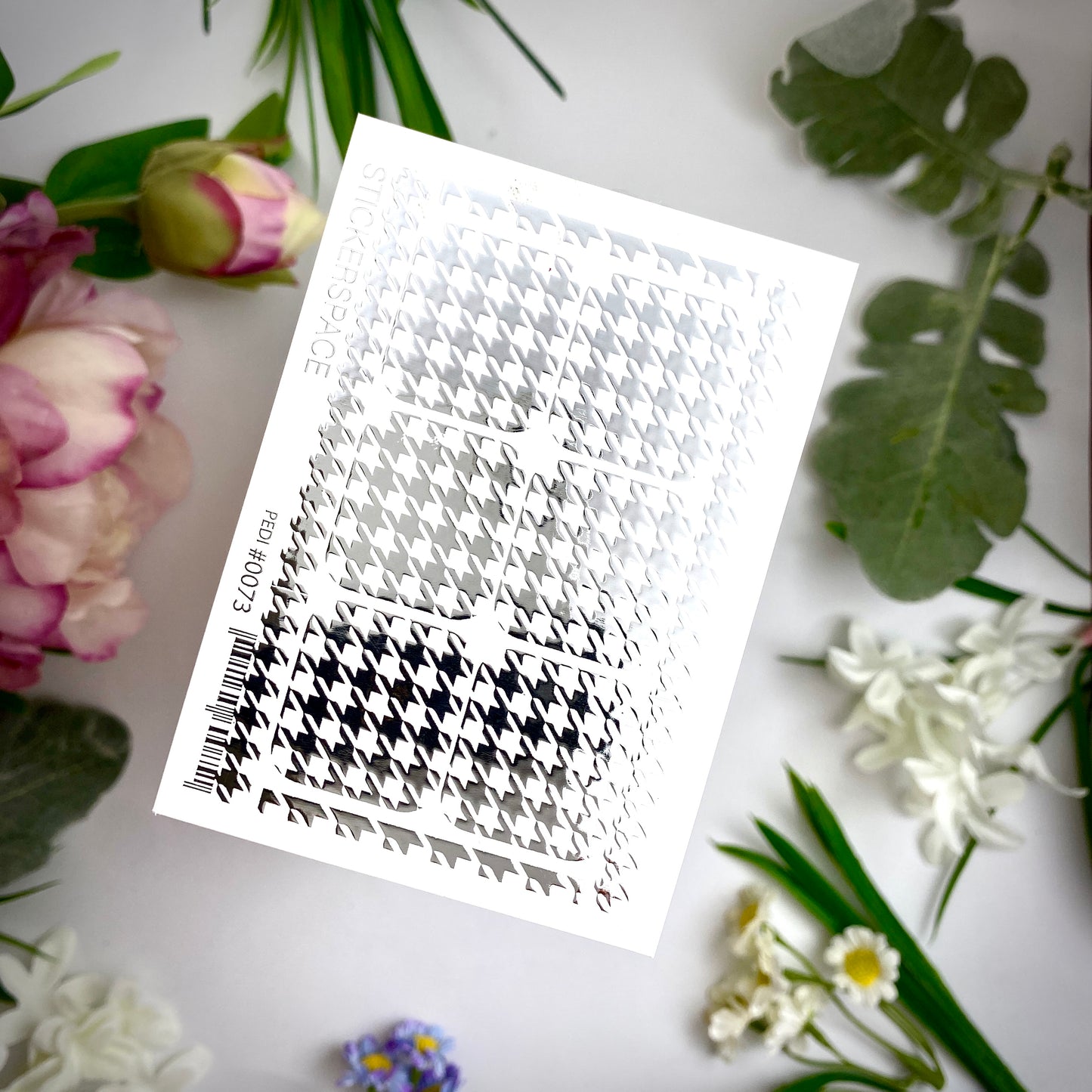 Слайдери для нігтів зі срібної фольги - 0073