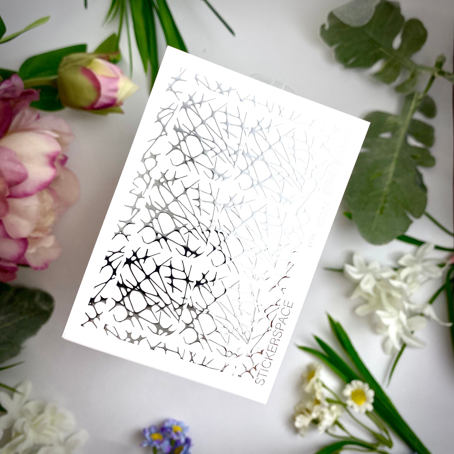 Слайдери для нігтів зі срібної фольги - 0074