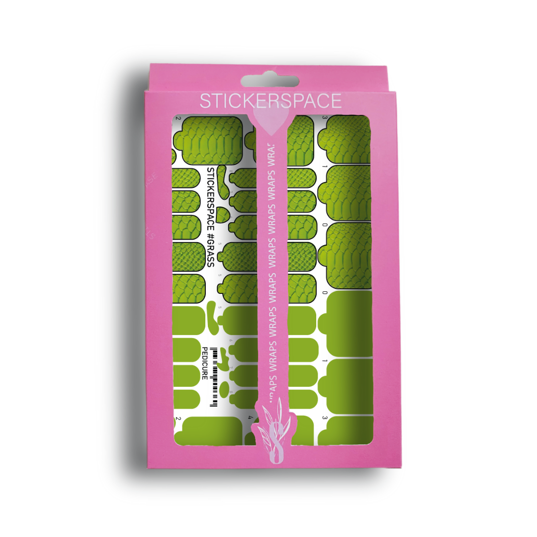 Pedicure nail wrap Grass