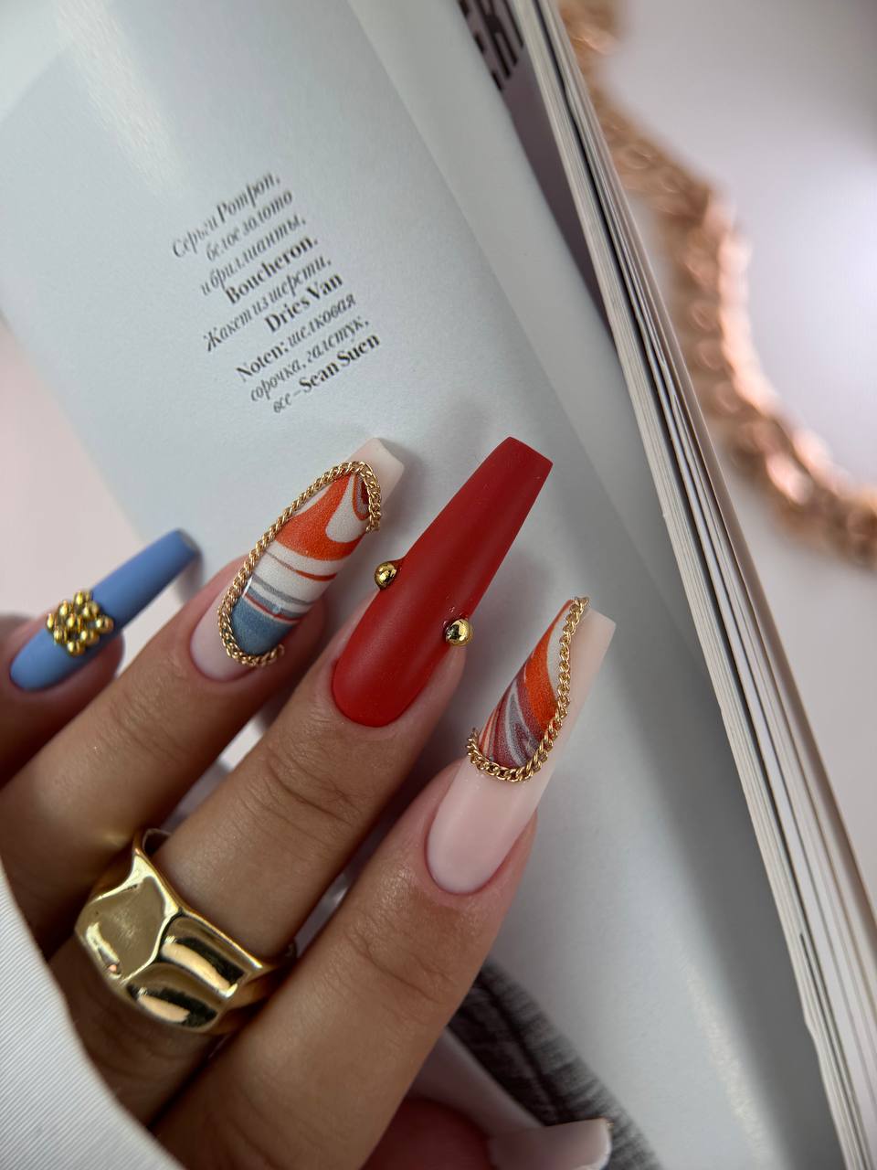 Плівки на нігті "Dune"